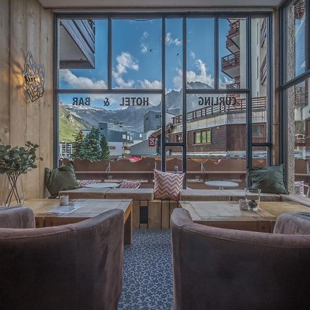 Curling Hotel & Bar Тин Екстериор снимка
