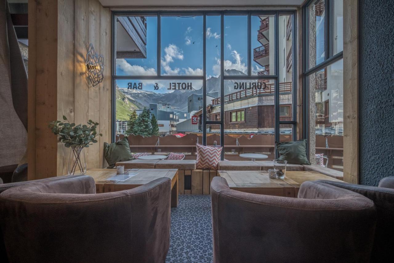 Curling Hotel & Bar Тин Екстериор снимка