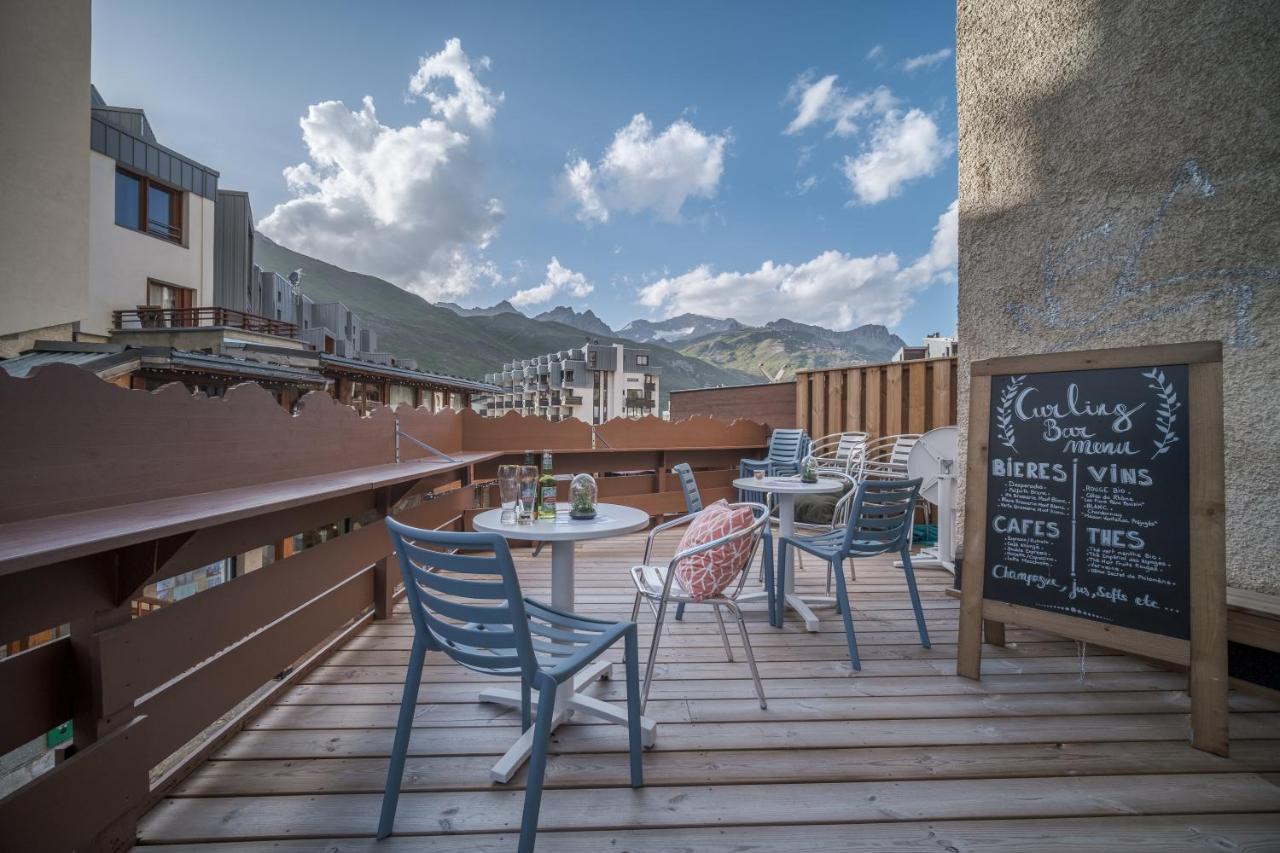 Curling Hotel & Bar Тин Екстериор снимка